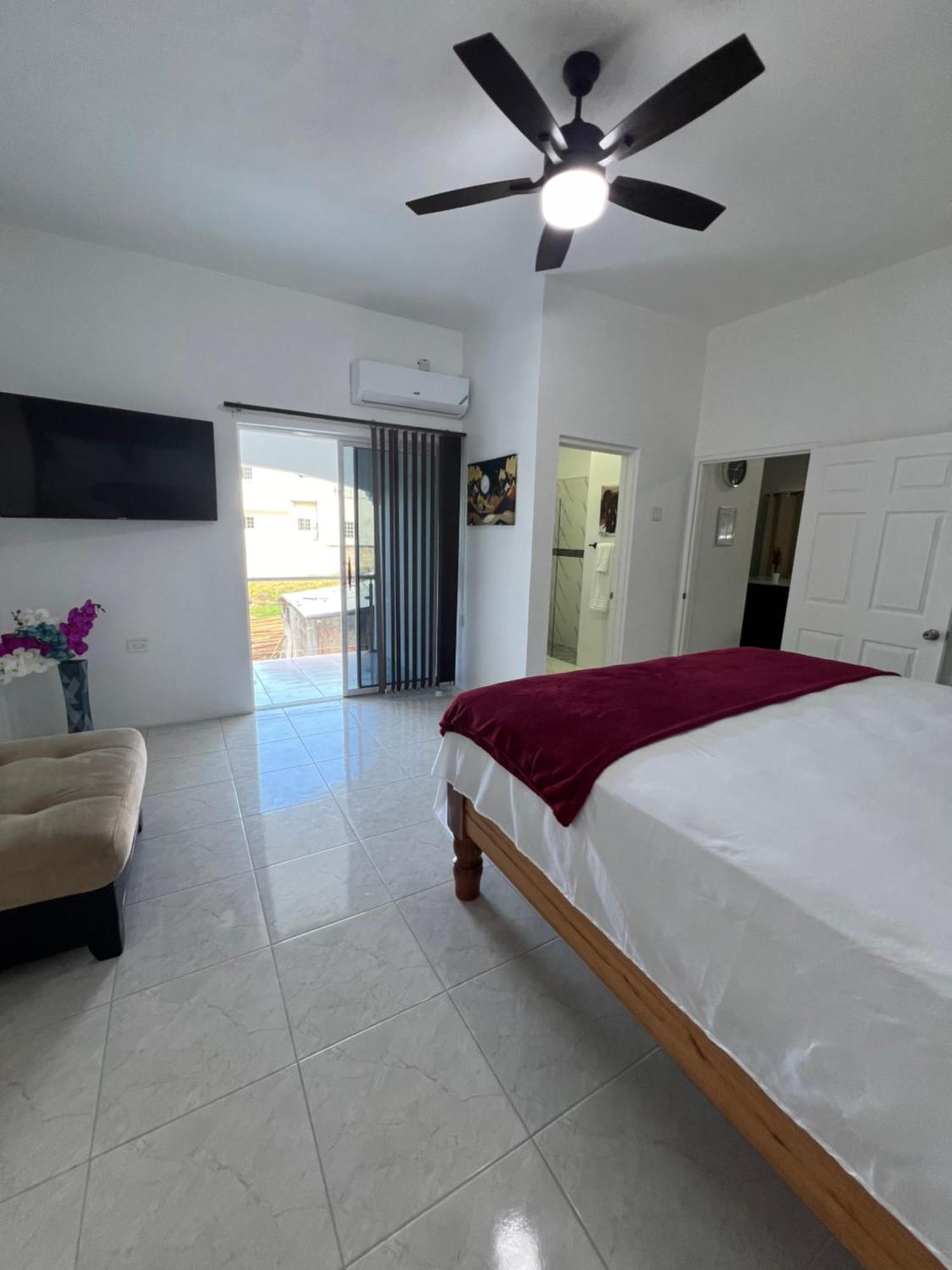 Luxury Apartments At Case De Coco, Ocho Rios Jamaica Exterior photo